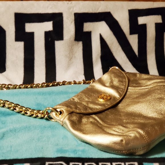 High end handbag SOLD - Picture 6 of 7